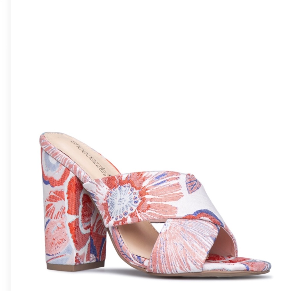 NEW CRISSCROSS HEELED MULE Size 9